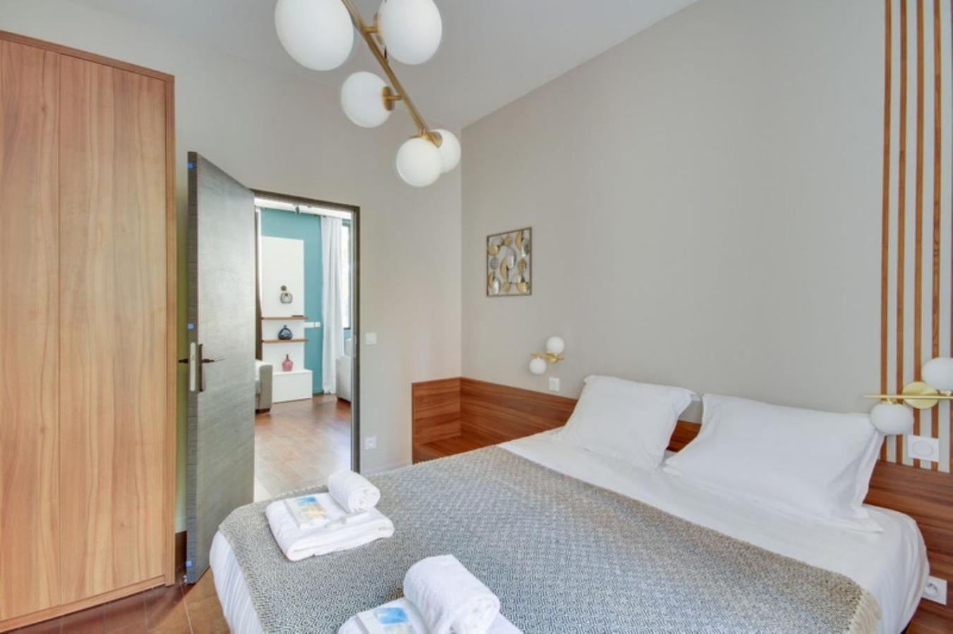 197 Suite Tom - Superb Apartment In Paris Exterior photo